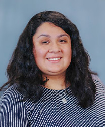 Elizabeth Campos's Profile Image